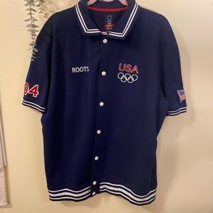 Vintage 2004 Roots Team USA Olympic  Tshirt